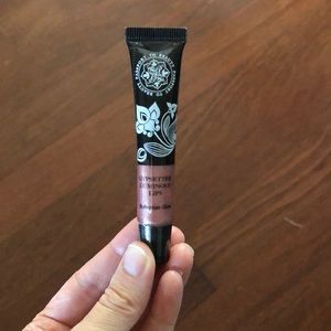 Passport To Beauty Gypsetter Luminous Lips